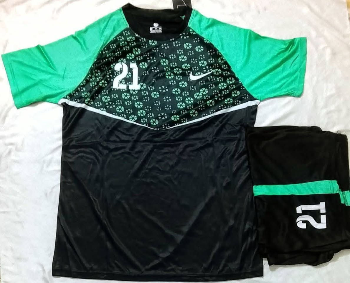 تايلندي اصلي مرقم قماش فول شرط الفحص سعر الدرزن 60 توصيل موجود


**إذا كنت صاحب هذا الإعلان وتريد حذفه لأي سبب، رجاءا أرسل رسالة إلى الدعم الفني**