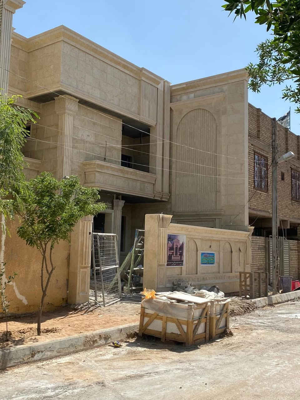 كربلاء مدينتي يسر كادر المصلاوي لعمل الحجر المرمر الطبيعي وبحدث الديكورات الهندسيه ‏ جوده العمل /تتريس خبط كونكريت ولحيم ميكانيك وشد سيم نحاس للستفسار النتصال 👇🏻
حمودي الربيعي ***********
مقداد الربيعي ***********
