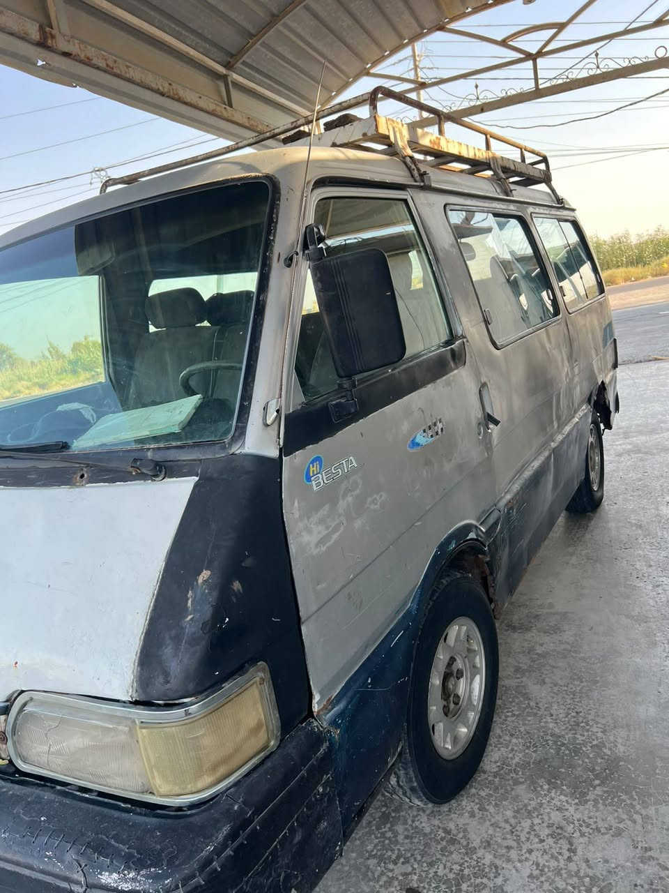 سياره كيه موديل 93 كامله مابيه اي نقص موجود راعيهه ابيع كوم حديد رقم بغداد احمر السعر 14 اوبيه مجال اي استفسار هاذه رقمي *********** عنوان بغداد 17 سويب
