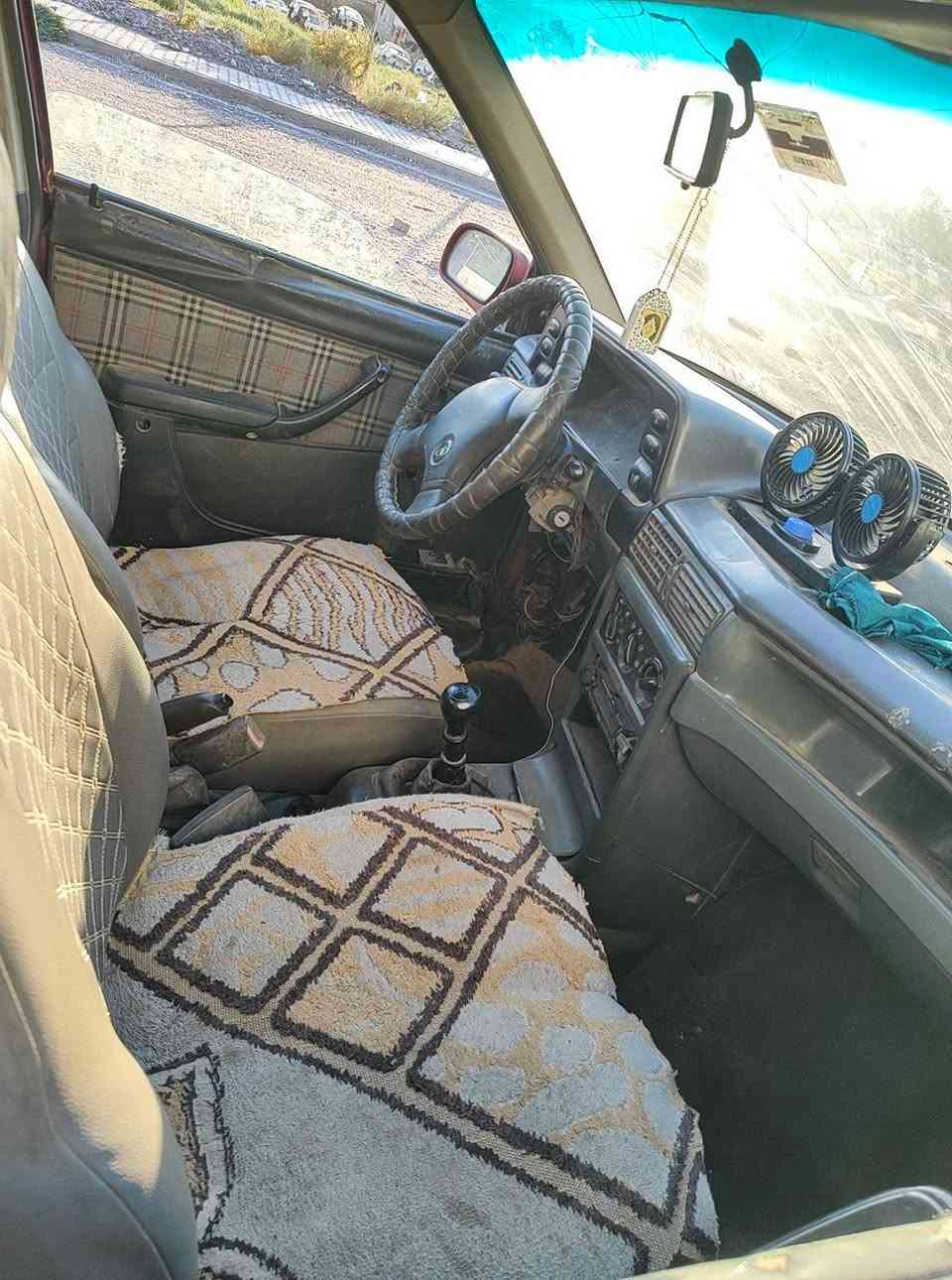 سلام عليكم دايوو سلوو للبيع كير عادي موديل ٩٦ سياره شغل وطلع مابيه اي نقص وسياره حلوه تبريد عاطل سعر ٢٥ قفل مكاني محموديه*********** @
