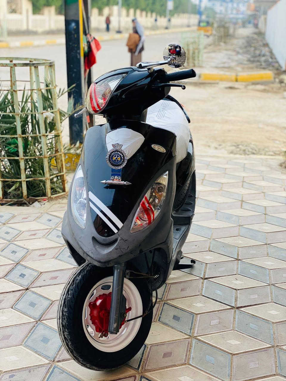 سلام عليكم
كامكو في 2
موديل 13 
فول نضافه ما عده المحرك بيه ضعف 
سعر 625 وبيه مجال شباب يرحم موتاكم  ما عجبك سعر. عوفه ختولي بس لا تعلق تعليق سلبي


**إذا كنت صاحب هذا الإعلان وتريد حذفه لأي سبب، رجاءا أرسل رسالة إلى الدعم الفني**