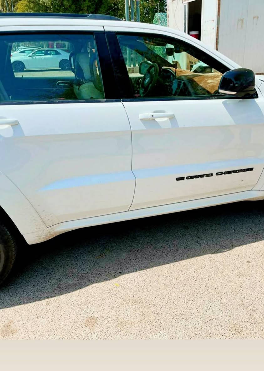 جيب خليجي موديل 22
فئه s فول مواصفات.... السعر خاص 
***********
