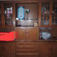 معرض خشب اصلي جام الارتفاع= 2 متر  العرض = 2 متر ونصف  السعر = 200 ألف...