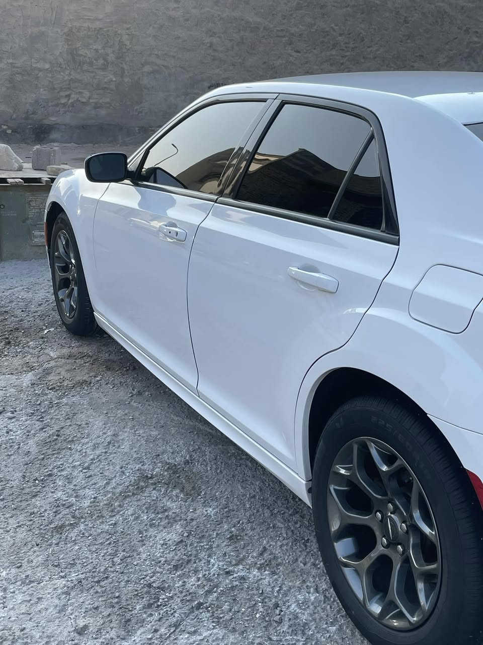 اوباما sللبيع بدون ارباك جديد كلش معلاية 23 اصل18 
السعر 180
*********** طخم تاير ويل كب جديد 18 باتري جديد السيارة كلش جديدة خير من الله
