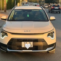 كيا نيرو هايبرد 2024  حادثهه فقط جاملغ امامي  بدون ايرباك ولا لغد ولا ...