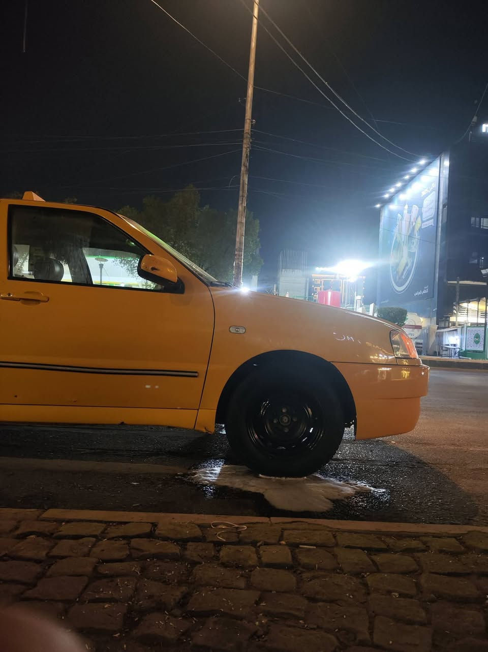 سلام عليكم شيري كوين 2009سياره خير من الله تبريت خير من الله مامحوره بلادي سياره شرط السونار لا بارد ولا حار ولا صبغ ولا ضربه بيه بس شبر باب السايق وممعمر ممتئذيه وبدوسه خفيفه سياره ماشيه 170سبيره شركه ليبل واحد السياره بيه تقيص كل 4يام نص لتره خط تبخير 💝سعر 29.    ***********
