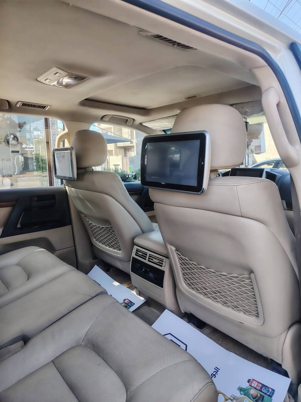 لاندي كروز ٢٠١٧ وايت ادشن للبيع او مراوس بتاهو او جمسي
لاندي كروز ٢٠١٧ وايت ادشن مكفوله من الصبغ سنويه بسمي فووول شاشات بصمه تشغيل عن بعد سياره جديدة *********** مكاني حي الحسين
