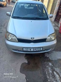 تيوتاايكو موديل ٢٠٠٢ جاهزه سياره حلوه تخم تاير باتري جديد حداديه امامي...