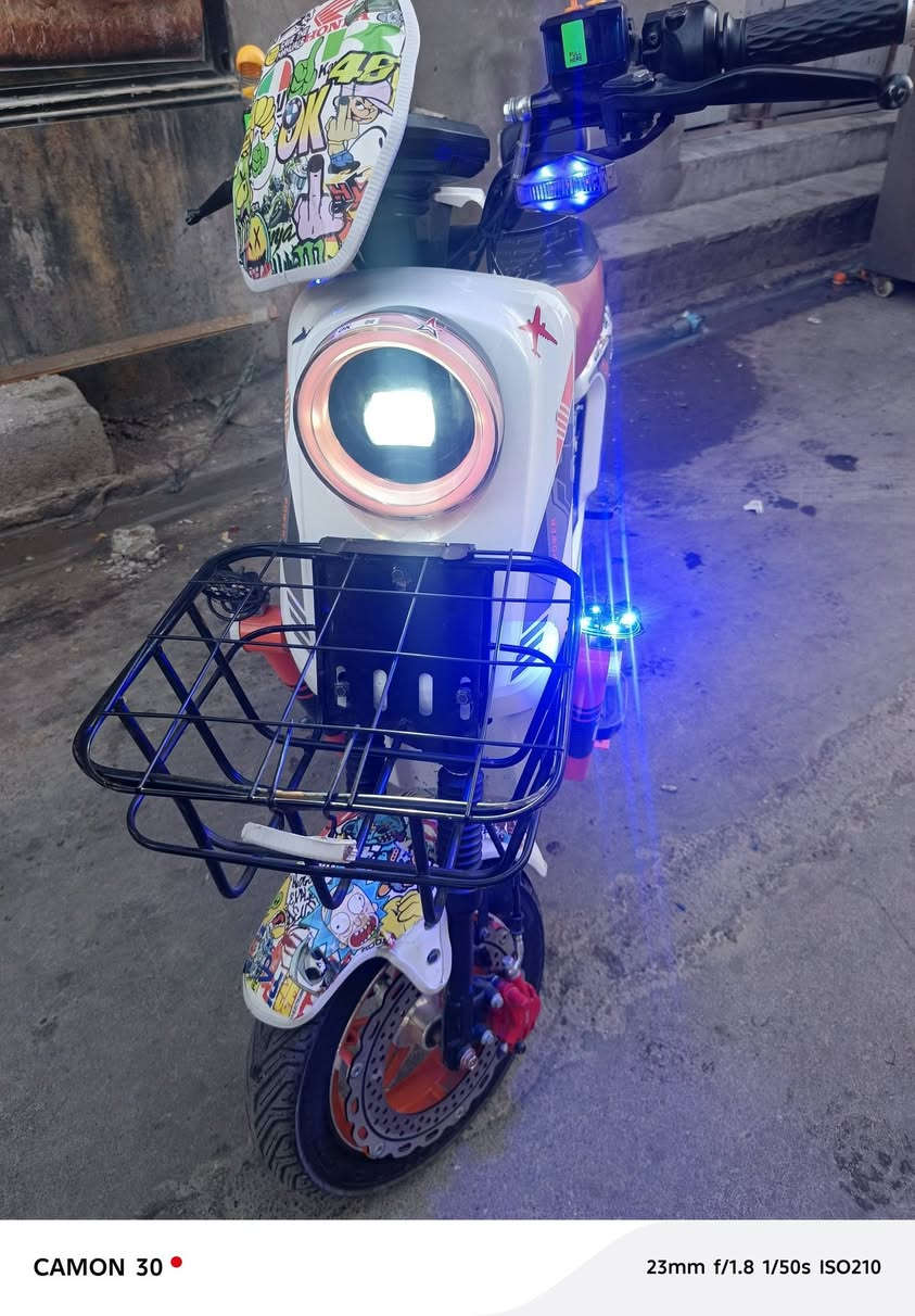 للبيع x900 نضيف وجديد سعره ٤٥٠ بي مجال لليستاهل عنوان كركوك +964 777 713 8132


**إذا كنت صاحب هذا الإعلان وتريد حذفه لأي سبب، رجاءا أرسل رسالة إلى الدعم الفني**