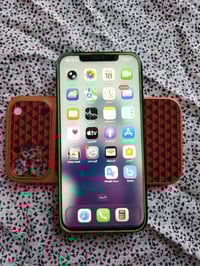 آيفون ١٢ برو ماكس • ذاكرة ٢٥٦ • ظهر مكسور