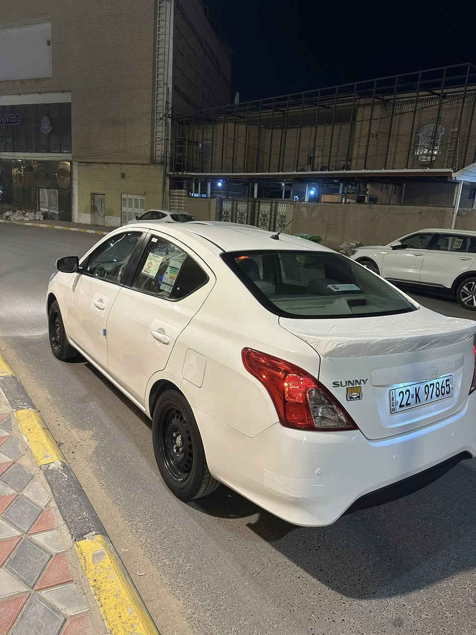 سلام عليكم صني للببع موديل 2025 سياره مكفوله ماشيه 16 بسم شركه وكآلة تحويل مجاني مكان سياره نجف 
(سعر 118 )
الاتصال فقط 
***********
