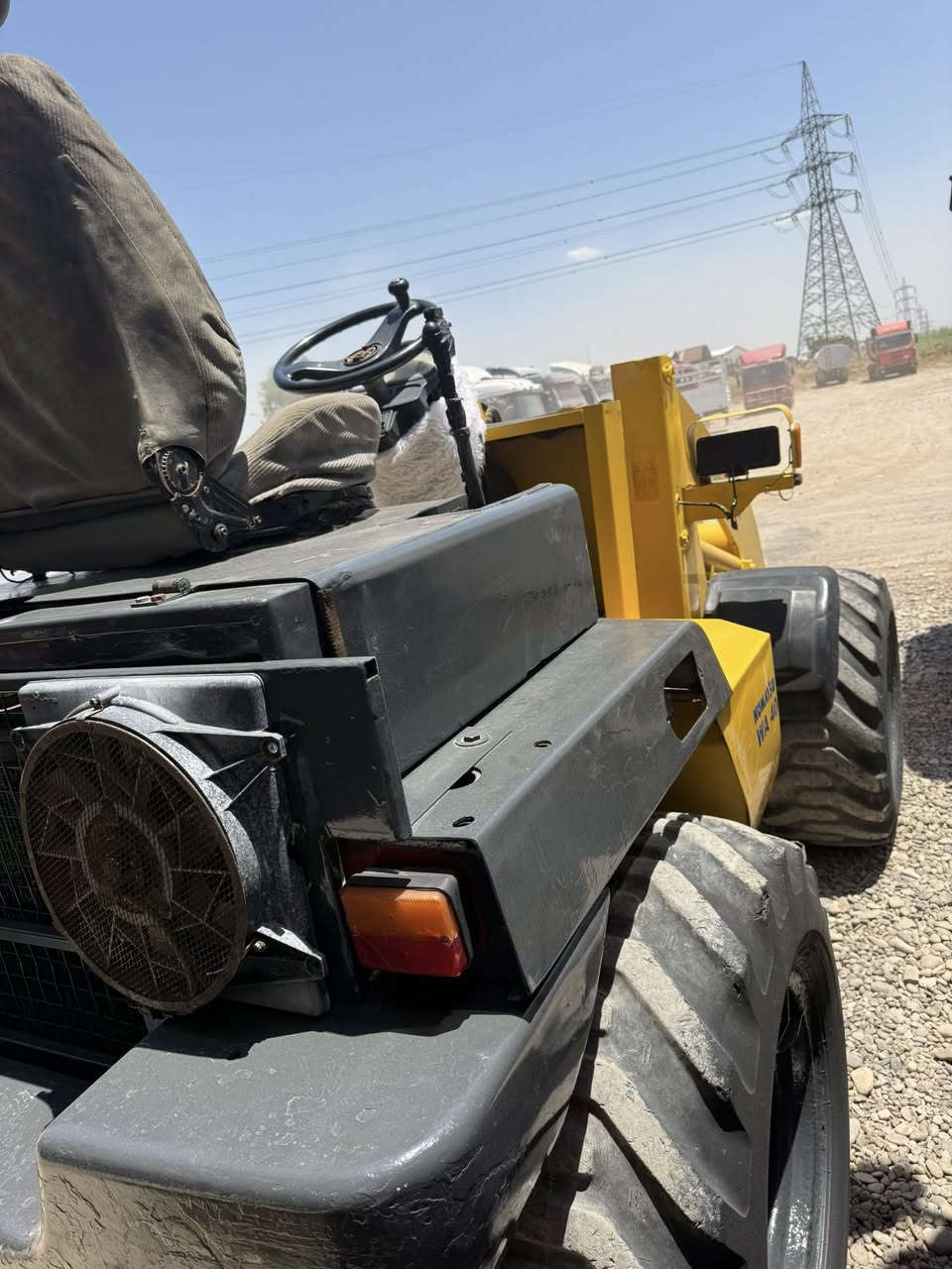 شفل كوماتسو بحاله جيده 
***********
***********
