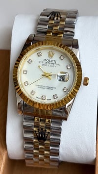 رولكس • نسائي • زجاج زفير