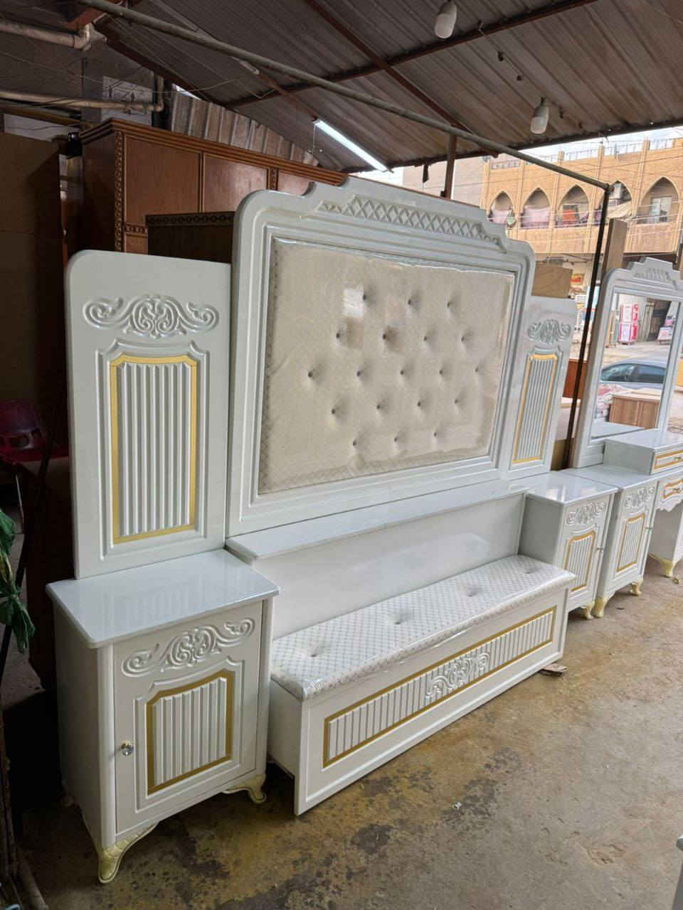 غرفة ست ابواب ضمن الدرجه الاولى 
تصميم تركي بشغل ولمسات عراقية 

الخارج  صاج 12 ملم 
الداخل صاج طبيعي 4 ملم 
القاعدة بلوك صاج 16 ملم 
الظهر جرجوبة فتح وشد براغي 
الصبغ فرن حراري ودرجة اولى 
الدوشمة عراقية وخياطة يدوية والون حسب الطلب 

🤎السعر مليون و850 الف❤️
#ملاحظه التوصيل يشمل الشد 🔧

توصيل لكل محافظات 
للطلب والاستفسار واتساب ***********
