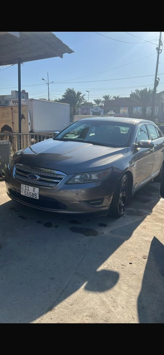 فورد تورس ٢٠١٢حادث باب سايق مبدل او بيها طخات بارد *********** السعر ٨٠
