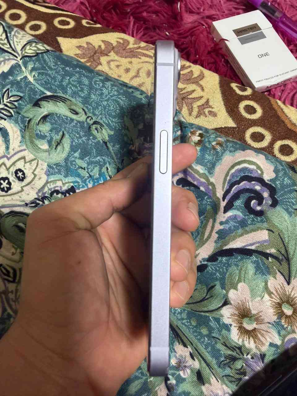 ١٤عادي ذاكره ١٢٨بطاريه٨١الجهاز وكاله ما مفتوح السعر 550بي مجال بسيط التواصل عل هذا الرقم***********واتساب واتصال موجود
