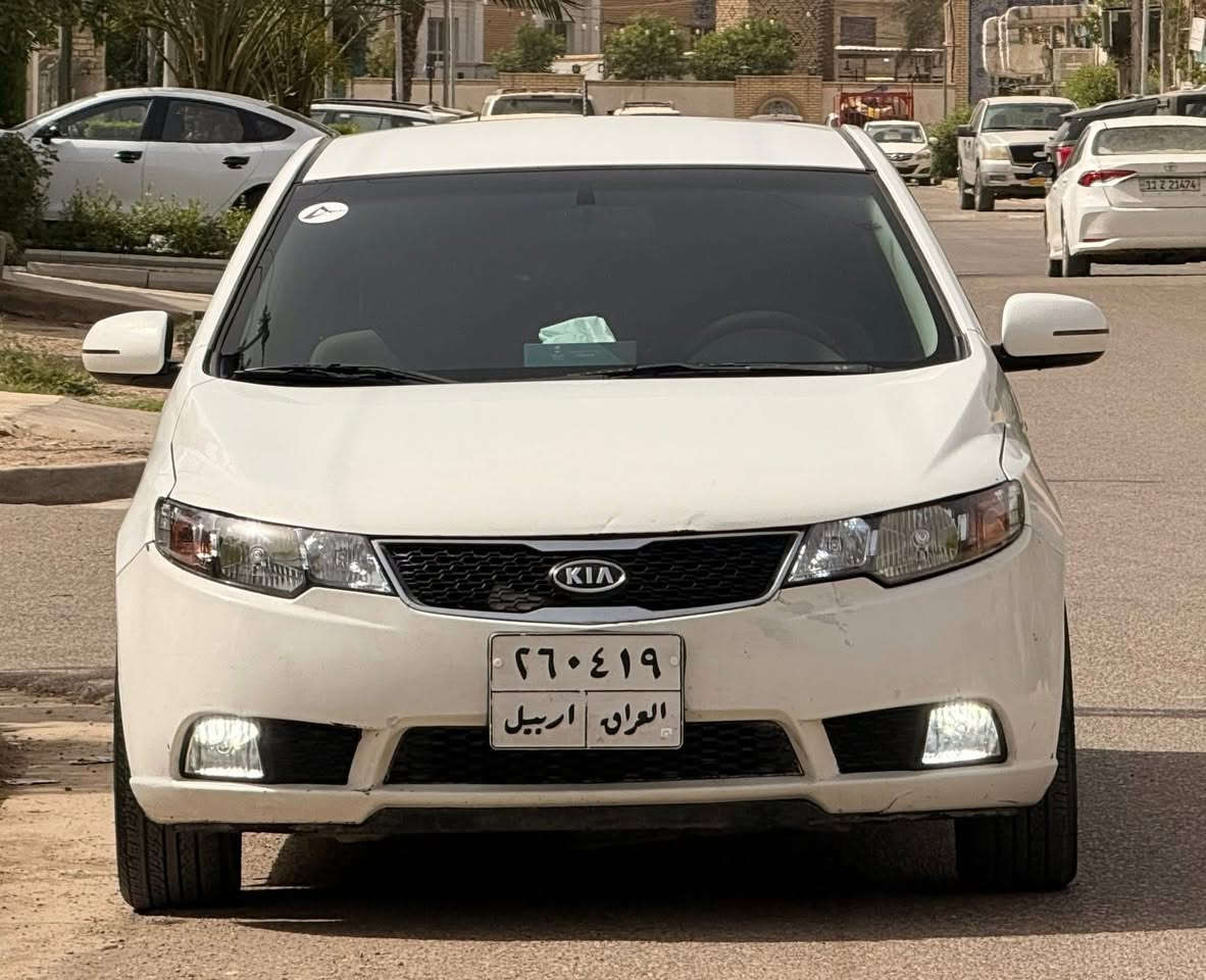سيراتو2012 خليجي
ماشيه 140 km
سياره جاهزه محرك كير حداديه تخم تاير لايت وبلوجكتر زنون تبريد ثلج شفتات ستيرن المكان النجف المطار شارع علگم للتواصل
جبر ابو سجاد للتواصل 
***********
*********** 
غير متواجد على الفيس
