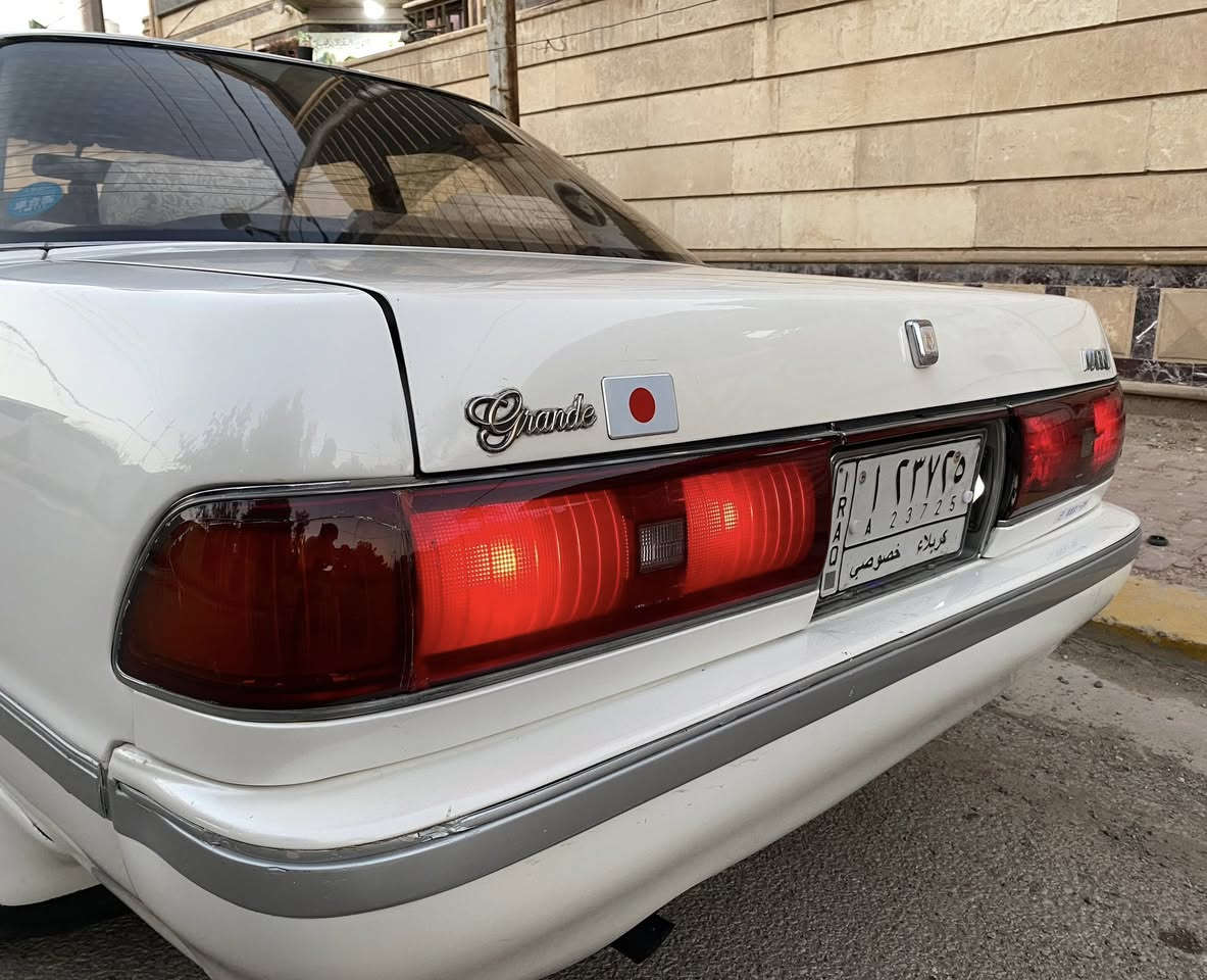 سلام عليكم للبيع مارك موديل 92 رقم كربلاء تحويل مباشر سياره مكفوله من ضربه والكص ونقل جثه محرك ونجي كير محرك جدد تخم تاير ويل جدد تبريد شغال دشبول اسير بلادي سعر ٥٧ وبيها مجال مكاني كربلاء 
***********
***********
