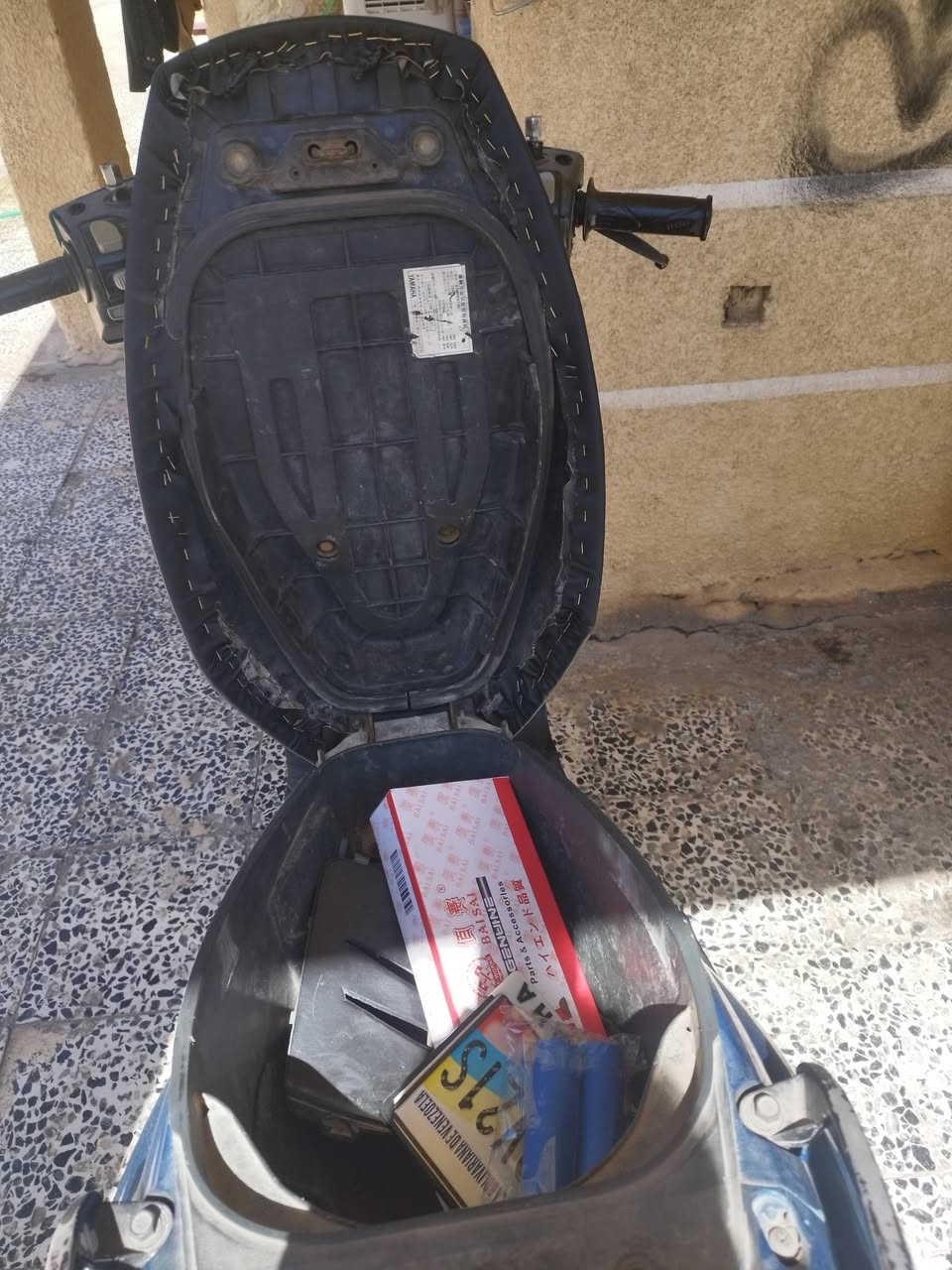السلام عليكم دراجه للبيع ياباني ثعلب ماكس عدله بلاديه جديده نظيفه دراجه سرعه 140 سعر خاص رقمي هاتف وتساب بعقوبه تحرير دور الضباط *********** مصطفى علي عدد دراجه 2 للبيع
