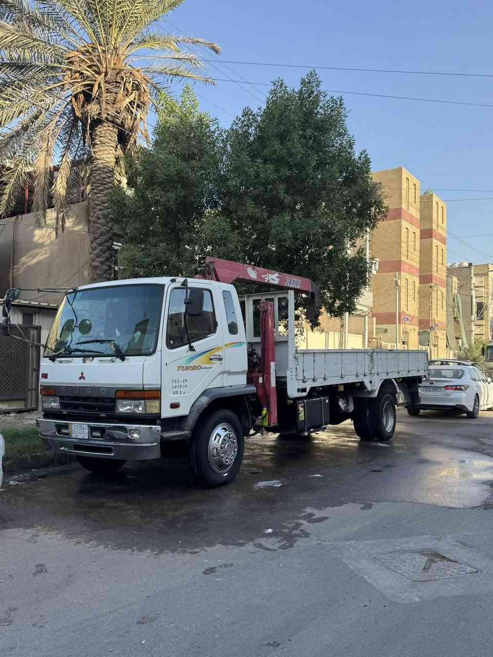 سلام عليكم
للبيع فوسه كرين بزون يسره بلاد شاصي عريض بلادي 
فحل ٨برغي بلاديه موديل ٢٠٠٠ بلادي مكينه وكير مال كصه كرين ٢سلايت طول البدي ٦٢٠ صافي بسمنه السياره 
  مكاني بغداد ***********
