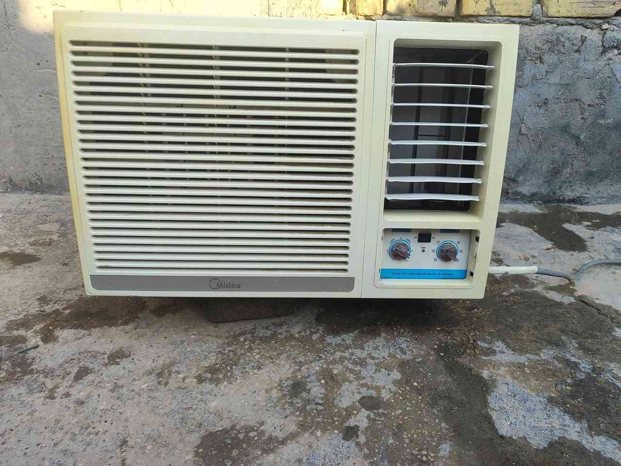 السلام عليكم مكيف ميديا بلادي مامصلح تبريد ثلج على الشرط سعرة 250 وبي مجال وذا عندك مكيف سبلت عاطل نتراوس مع الفرق مكاني ديوانيه اتصال على الرقم ***********مامتواجد على الفيس
