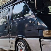 وبركاته سيارة كيا بستا موديل 95رقم انكليزي سنوية لنهاية 2029 للبيع او ...