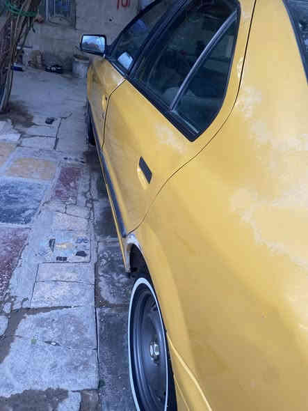 السلام عليكم سياره سمند للبيع مديل 12حداديه وره وكدام تخم تاير مصفره من الغرامات برانكيت خياس مابي مكينه مجفته ثالث تبديله دهن سياره ضربه مابيهه سعر 25ولشراي بخدمته  سياره خير من الله قايشات جدد مكاني شطره رقمي ***********
