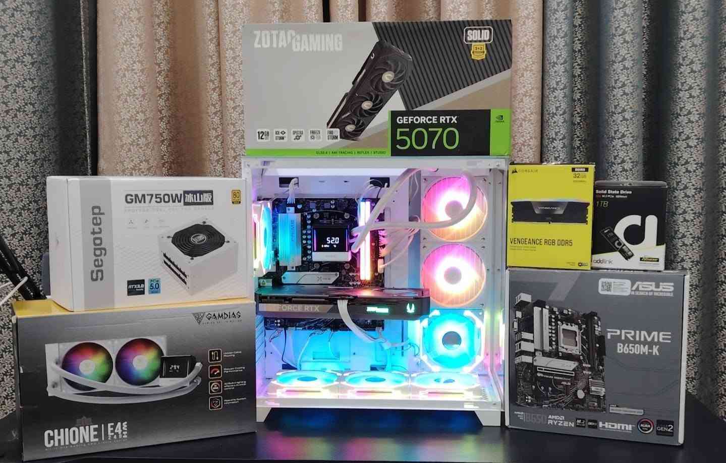 مكلف في النشر تجميعة مستعمل قليل
السعر 2,125,000

R5 7500F 
RTX 5070 ZOTAC SOLID 3XFAN OC
RAM CROSAIR 32GB 6000HZ DDR5 16X2 RGB 
M.B B650M DDR5 ASUS PRIME
M.2 1TB Addlink S85 GEN 4 Speed 6000 MB/s
POWER SEGOTEP GM750W +80 FULL MODULAR GOLD white 
CASE  C712 WHITE 
COOLER GAMDIAS CHIONE E4-240 WITE
Windows 11 Pro Original Key 

الرقم ***********
