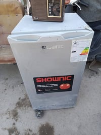 اخوان ثلاجه شغاله ونضيفه السعر التواصل على الرقم واهلا وسهلا 078671058...