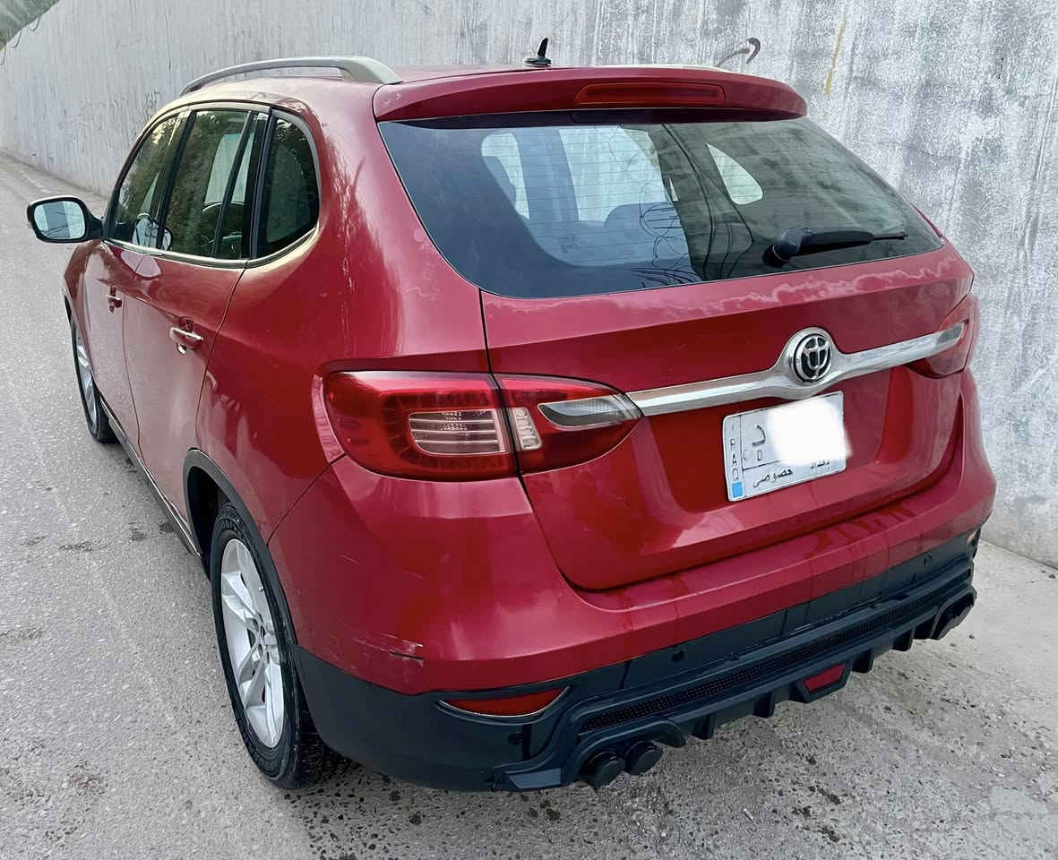 سياره للبيع فقط برليانس v5  2014
السعر 65 $ بيه مجال 
رقم بغداد باسمي
السيارة بيها قطع صبغ ابيع حزام
مكاني بغداد
 اتصال ***********
