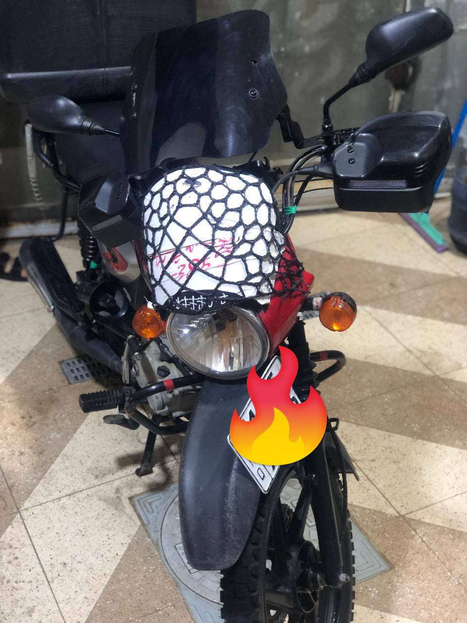 بوكسر 2021 نازل 2022
مرقم بغداد تحويل ثاني يوم عليها ادامه فول كلشي جديد بيها زوج تايرات كلجات بوشه،بستم زناجيل كله جديد ب 2300 وبيها مجال واتساب 0781 169 3761
