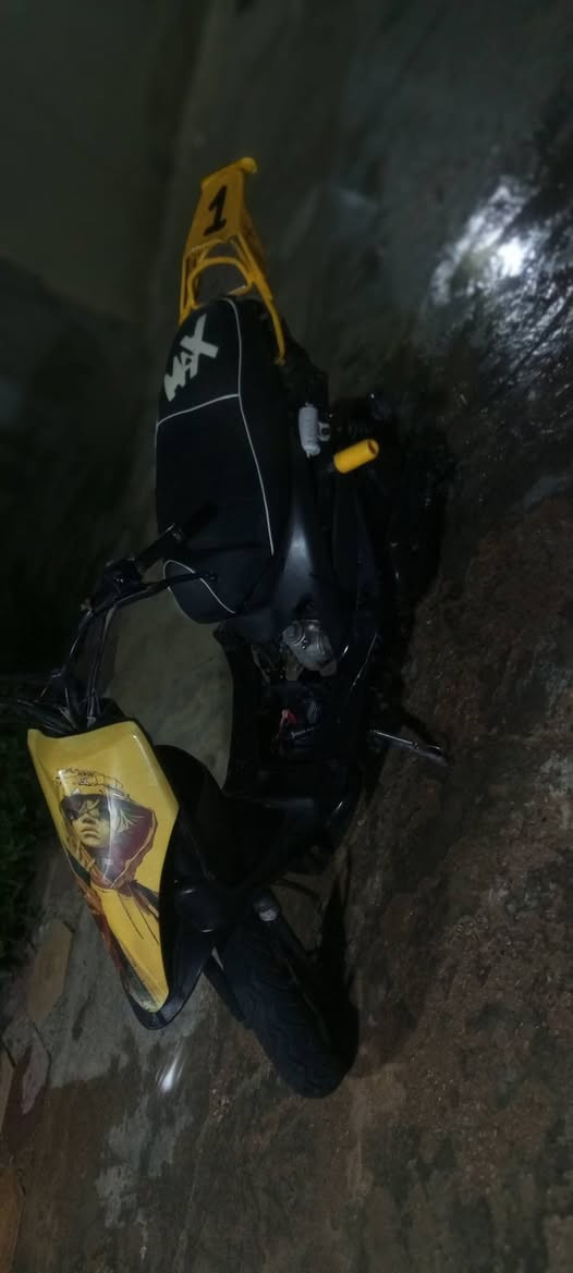 سلام عليكم
ماكس عدله للبيع 
مال العب بوشه 55
نكره دراجه سعره 375وبيها مجال قليل 
وذا اكو مراوس بكير نضيفه عادي


**إذا كنت صاحب هذا الإعلان وتريد حذفه لأي سبب، رجاءا أرسل رسالة إلى الدعم الفني**