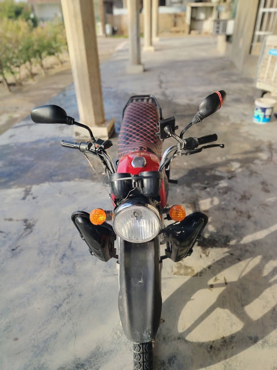 من رخصه الادمن
السلام عليكم 
دراجه بوكسر 
البيع
او مراوس شعندك نزل
2019
مجفته عله ايدي 
نكره سلف 
كهربايات شغاله 
الدراجه خير من الله 
اوراق كامله 
المكان بغداد ابو غريب خان ضاري 
*********** 
اخوان رجائن الي ما يشتري لا يتعبني💞
السعر 700 وبيهه مجال
