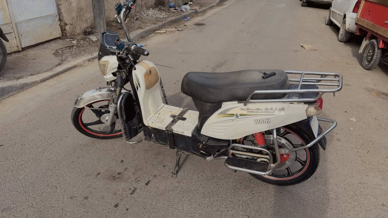 دراجات شحن للبيع Y87 السعر 350 و  الهارلي 200 العنوان بغداد الحريه ***********
