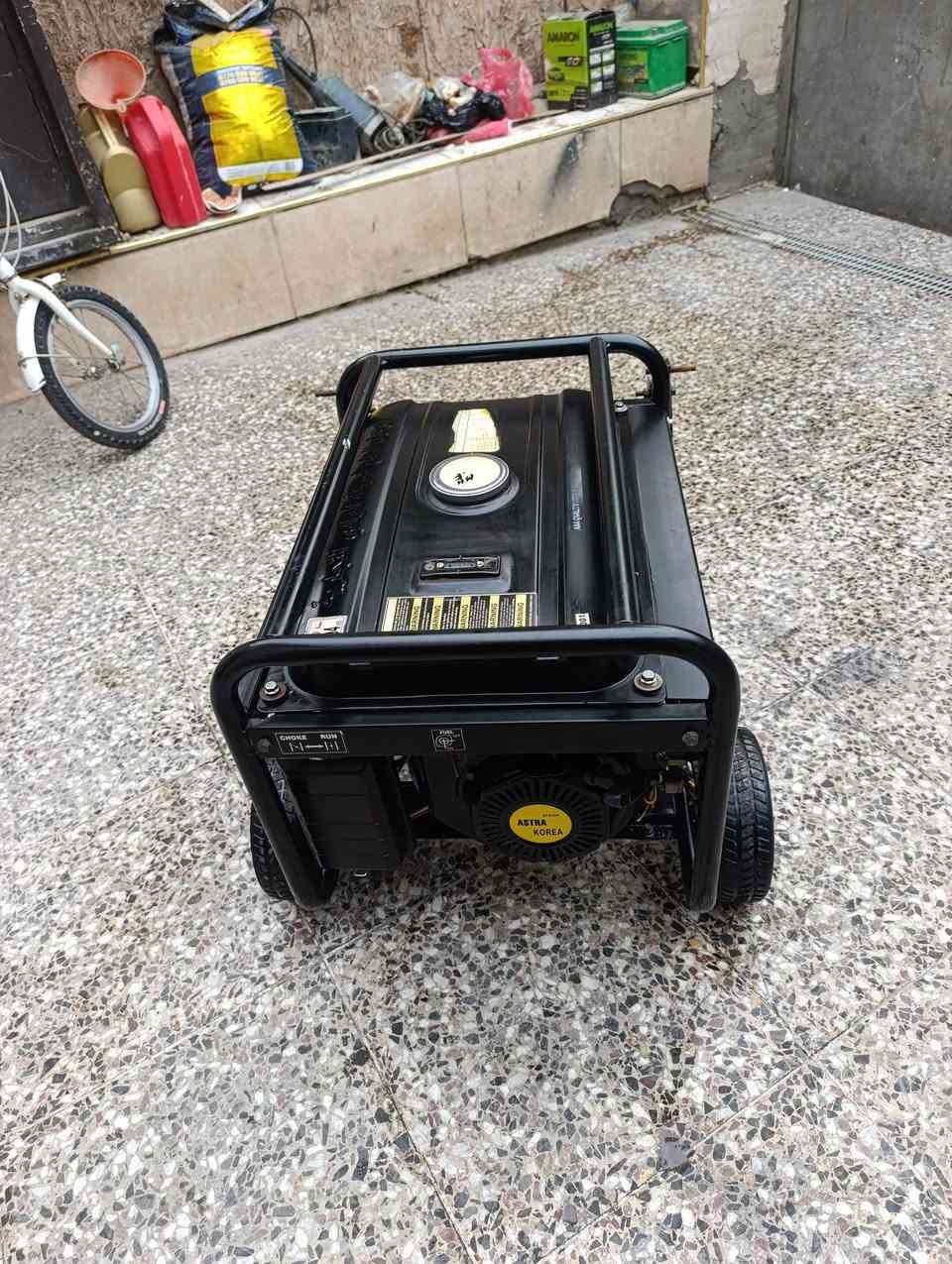 استره كوري بيت الوادي لوليه ملف نحاس اقتصاديه بصرف البانزين سلف وحبل تايرت يدات جاهزه وبلاديه نكره سلف  مولد استخدام شهر ونضمت مال بيت 15امبير مكاني بغداد حي العامل سعر 165
***********
