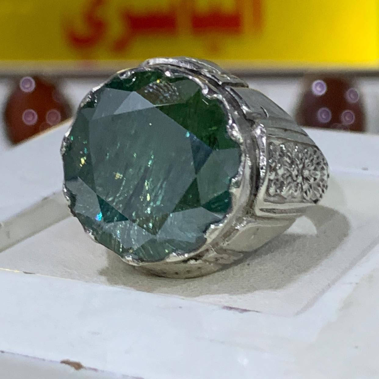 موزنايت اخضر شعري جميل جدا قطعه روعه تحفه فضه 925،التفاصيل داخل الفيديو للاستفسار واتساب *********** فضيات ابو نرجس الياسري يوجد توصيل لجميع المحافظات
