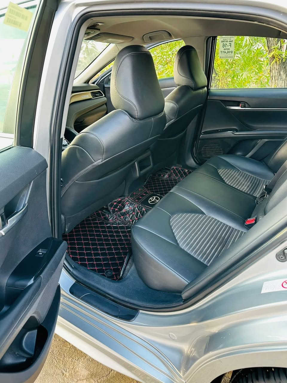 السلام عليكم Toyota كامري 2018 وارد أمريكي صور الحادث مرفقة بال منشور سيارة جديدة ماشيه 70الف￼ بدون ايرباك داخل جلد ويل 18 صدر كير مكينه مكفول كشن كهرباء سعر 200وبيه مجال مكان سياره ديالى بعقوبه الهاتف ***********
