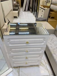 غرف نوم مستخدمه للبیع متوفر التوصیل مجاني مع الشد 8قطع800 للحجز وتواصل...