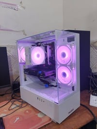 رايزن 7 5700X • 16جيجا 3200 • شاشة 22.5 120هرتز