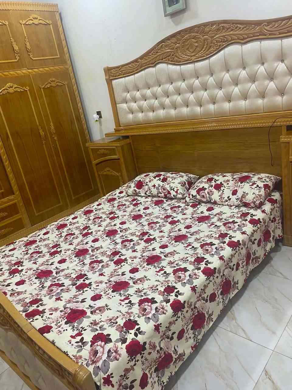 غرفه نوم للبيع حل نضيفه التفاصيل عل خاص السعر 
مليون ونص 

من رخصت الأدمان @🌷


**إذا كنت صاحب هذا الإعلان وتريد حذفه لأي سبب، رجاءا أرسل رسالة إلى الدعم الفني**