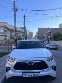 هايلندر 2023  خليجيه وكاله SAS  ماشيه 49km * كفاله بيها تبديل قطعتين ا...