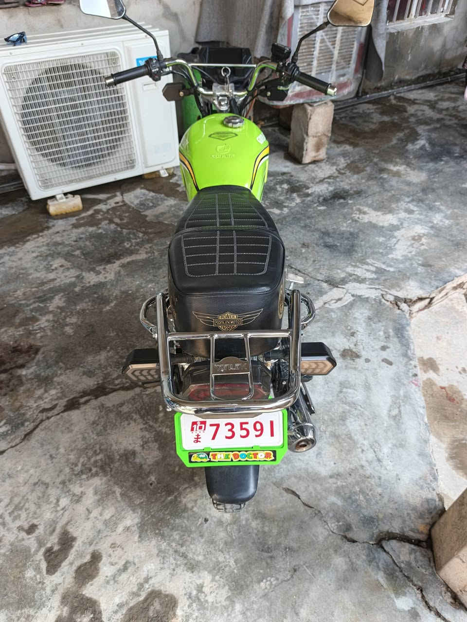 سلام عليكم دراجه سولنك محرك 200cc كفاله من كلشي اوراق منفيس شلعه معدل فول مال جناي دراجه اخوان؟؟  العنوان فلوجه شهداء،،، السعر 900..... ***********
