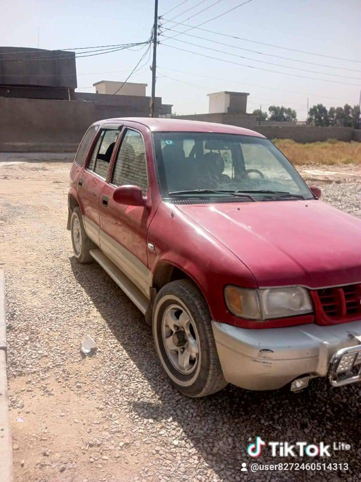 سلام عليكم للبيع كيا سبورتج 2001   مكينه 2000كير عادي سنويه 2030بسمي. ***********
