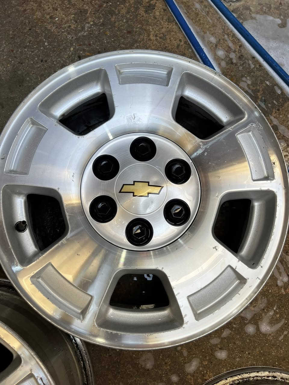 الس عليكم
ويل مال تاهو 2012للبيع اصلي جي ام 
مكاني العماره لاستفسار ***********
