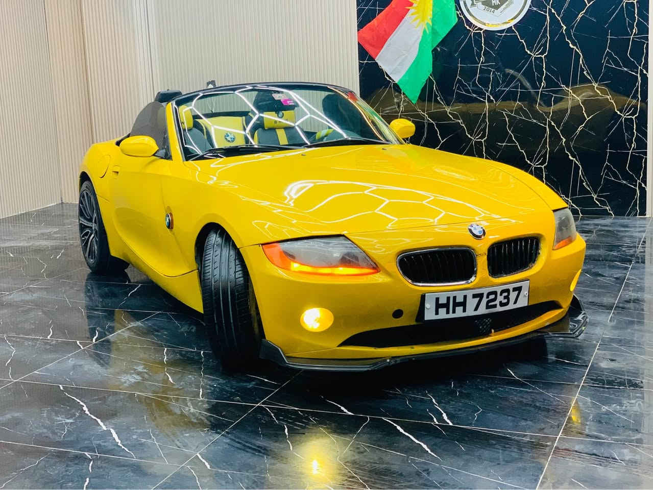 BMW z4
مۆدیل 2007شه ش پستؤن 525ده بل ديجيتال گئرئؤتؤماتيك سه قف كه شف 
بئره قه م هه تابلي جوانوقه شخه 
بئ ره قه مه كؤدي بؤكراوه  سعري 58گه لاومعامه له  *********** كركوك, العراق
