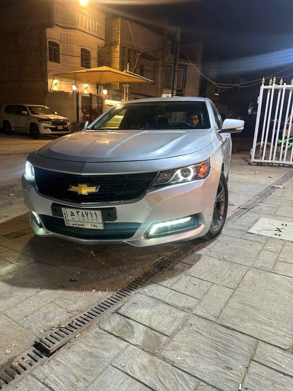 ‏السلام عليكم ورحمة الله وبركاته للبيع فقط امبالا 2017 فول السياره كشنات جلد تدفئه تبريد السياره تدفئه استيرن فول لد امامي ثلاث انظمه قياده يعني السعر يعني بلاش يعني عروض شركه اضواء المنصور العنوان المنصور دور السود مقابل سكه القطار بيها مكانات صبغ *********** السعر صدمه 98 ورقه ارخص امبالا بل عراق
