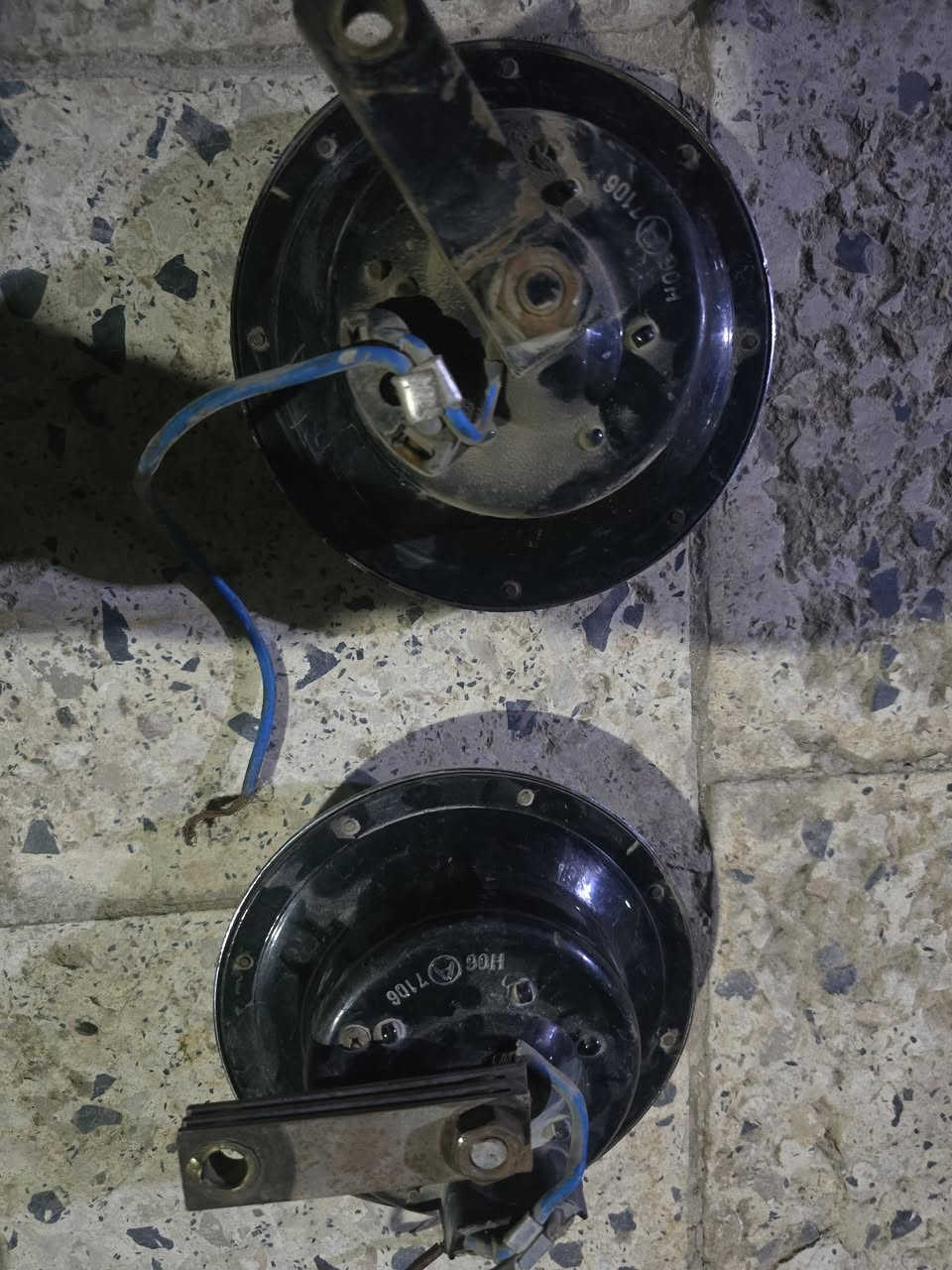 سلام عليكم هورنات بوش ماسسه عل فحص دكه وصطاني ماخذهن من ابو ازل صارن عليه 400 الي يريدهن يراسلني ويدلل مكاني ديوانيه السكان


**إذا كنت صاحب هذا الإعلان وتريد حذفه لأي سبب، رجاءا أرسل رسالة إلى الدعم الفني**