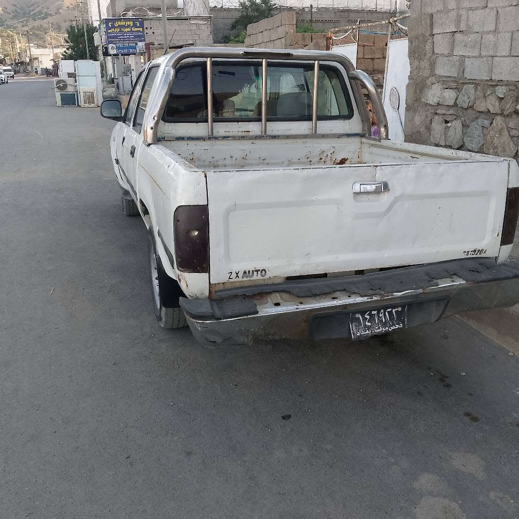 پيكاب دير ئه دميرال بؤفرؤشتن منه فيست عسلي گيرمكينه عكسل بشرت سعر١٨كلاو معامله بؤپيوندي *********** بنجوين, السليمانية
