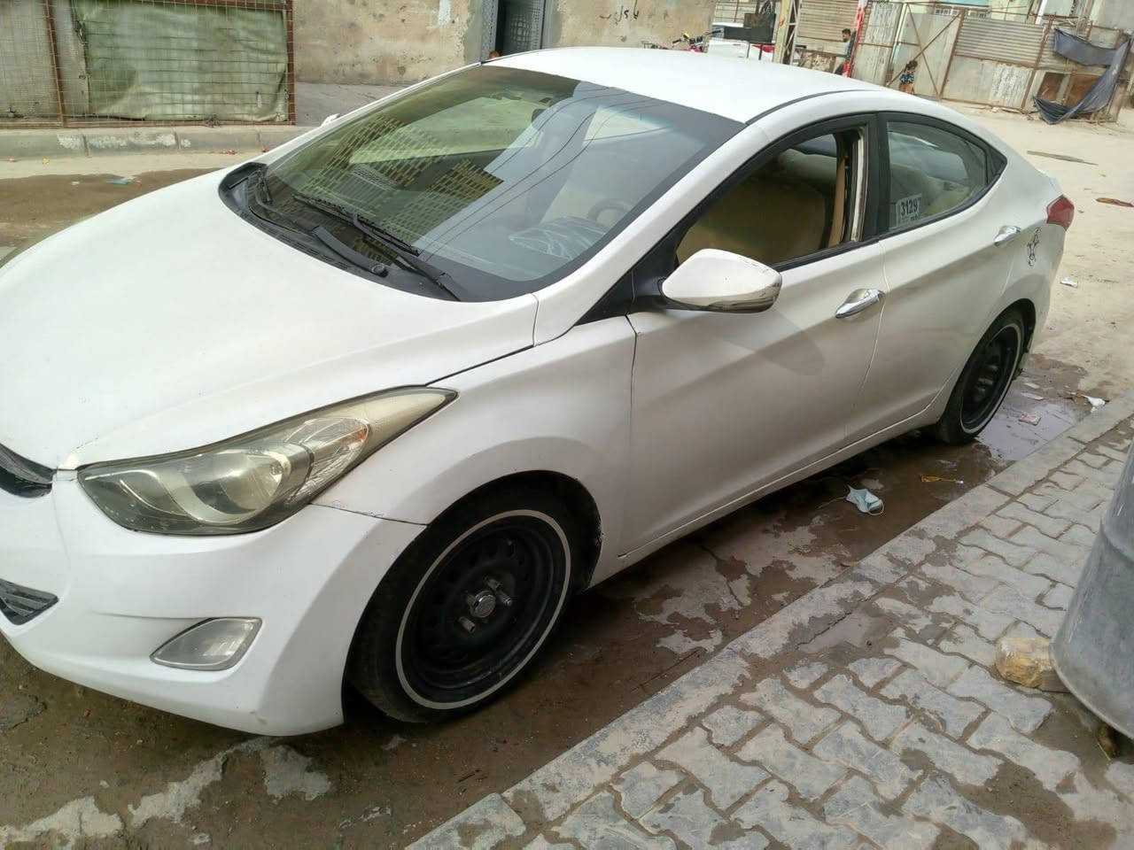 النتره موديل 2012
محرك الف وثمنميه وارد خلجي 
حدديه جديده تخم تاير جديد 
تحكم ستيرن مصبوغه حزام للجماليه بس  مكان النجف الاشرف السعر 95وبيه مجال 
***********
