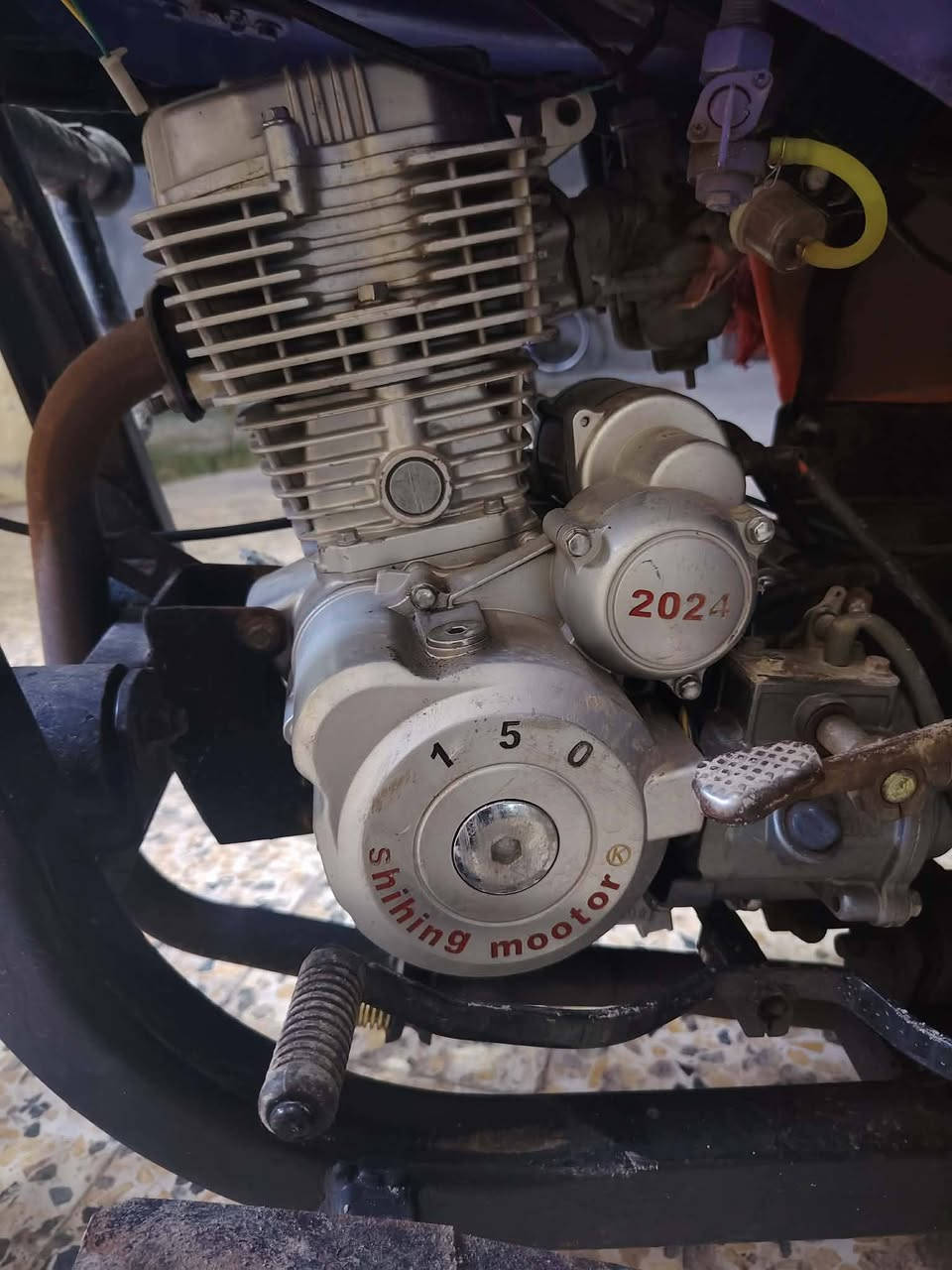 ستوته للبيع موديل 19السعر 1300 وبيه مجال العنوان بابل ناحيه النيل اوراق الرقم ***********
